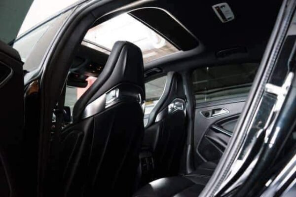 Mercedes-Benz CLA 45 – Image 49