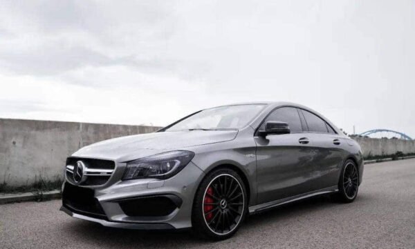 Mercedes-Benz CLA 45 AMG – Image 9