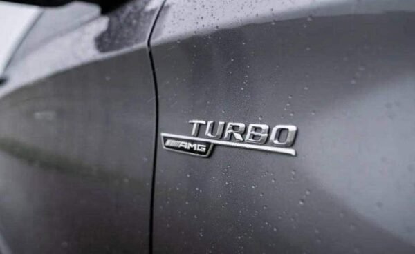 Mercedes-Benz CLA 45 AMG – Image 13