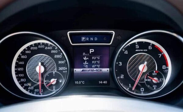 Mercedes-Benz CLA 45 AMG – Image 30