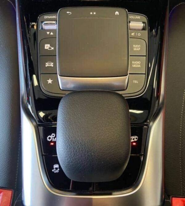 Mercedes-Benz CLA AMG 45 S – Image 14