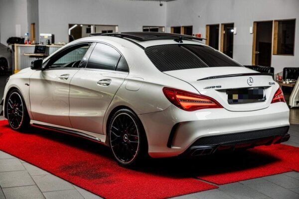 Mercedes-Benz CLA 45 AMG – Image 7