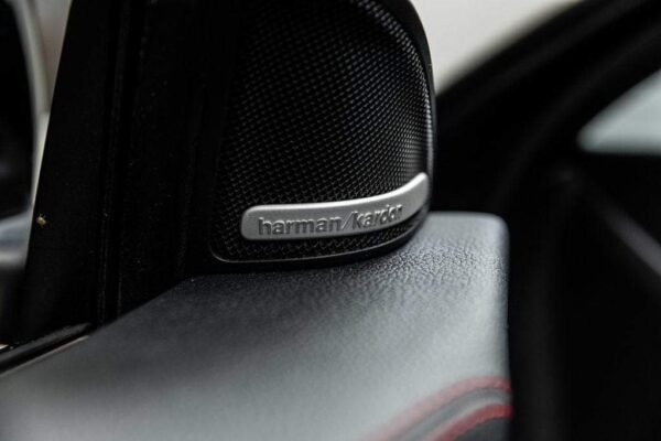 Mercedes-Benz CLA 45 AMG – Image 17
