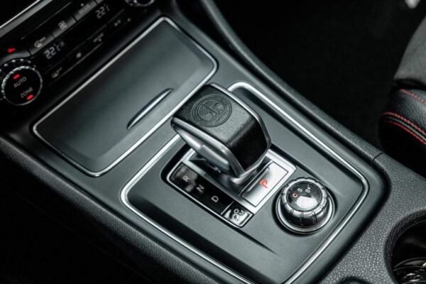 Mercedes-Benz CLA 45 AMG – Image 19