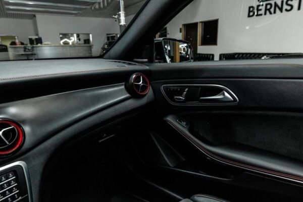 Mercedes-Benz CLA 45 AMG – Image 28