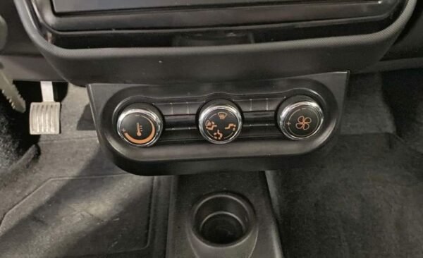 MICROCAR  M GO5 – Image 7