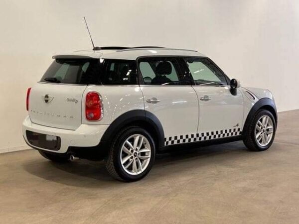 MINI Cooper Countryman – Image 10