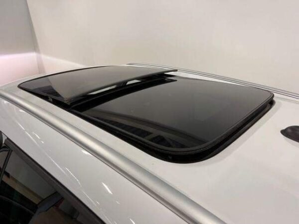 MINI Cooper Countryman – Image 8