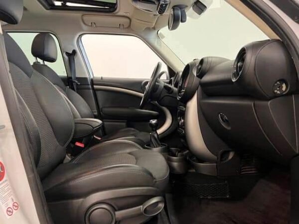 MINI Cooper Countryman – Image 7