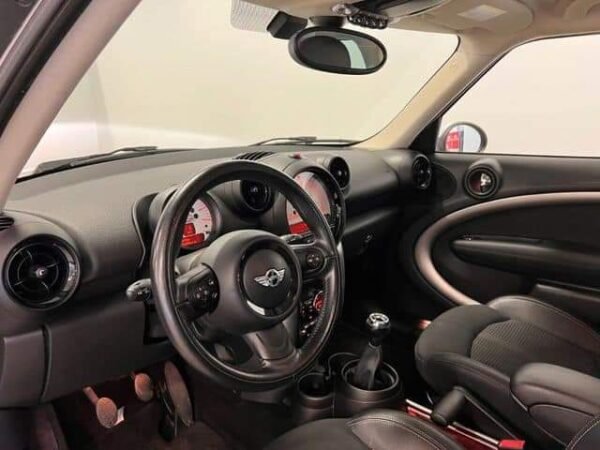 MINI Cooper Countryman – Image 13