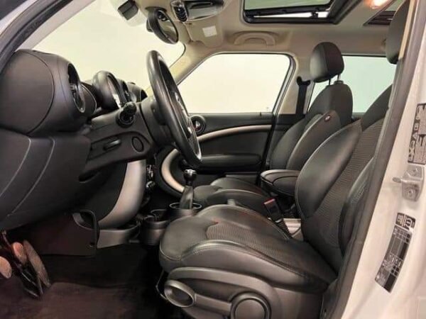 MINI Cooper Countryman – Image 12