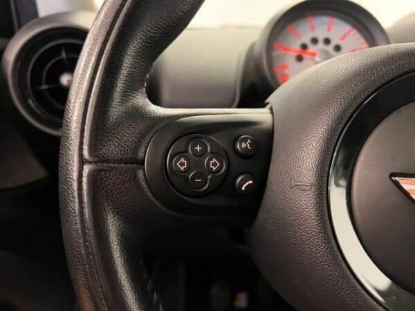 MINI Cooper Countryman – Image 19