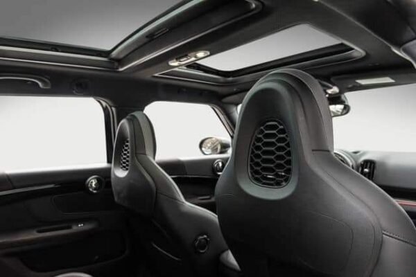 MINI Cooper Countryman – Image 13