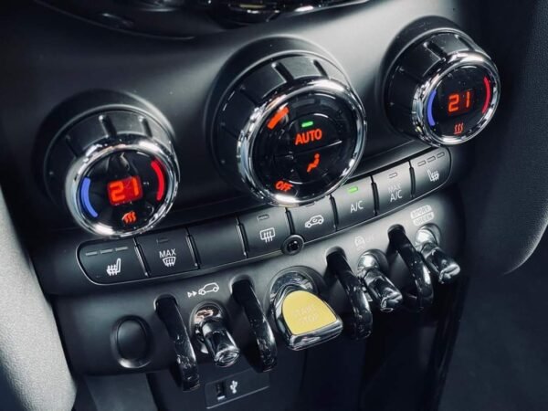 MINI Cooper S – Image 27