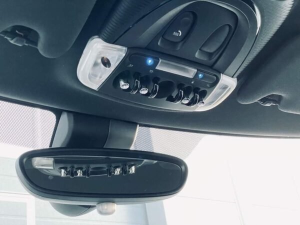MINI Cooper S – Image 30