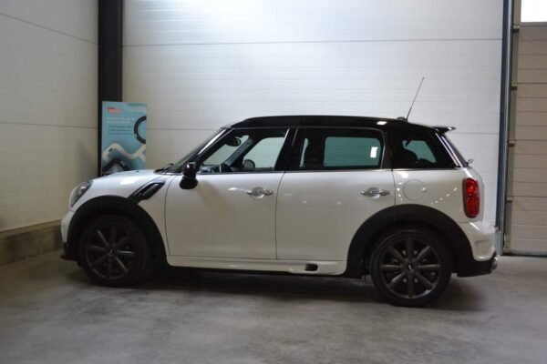 MINI Cooper Countryman (S) – Image 14