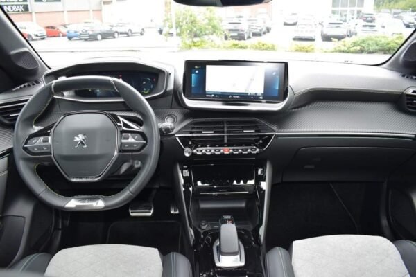Peugeot 208 – Image 7