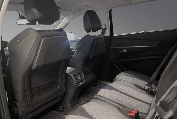 Peugeot 5008 Allure – Image 20