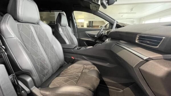 Peugeot 5008 GT – Image 10