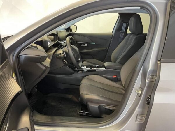 Peugeot 208 Allure – Image 3