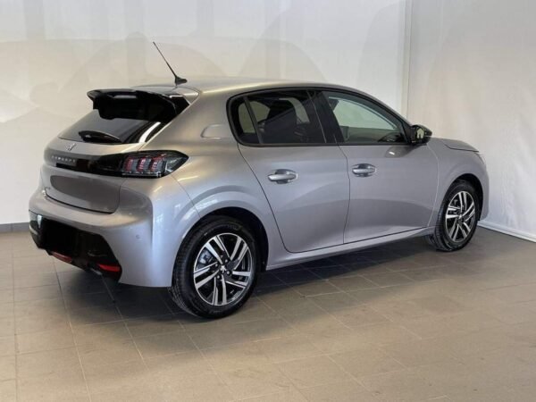 Peugeot 208 Allure – Image 9