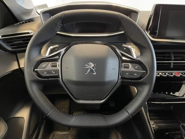 Peugeot 208 Allure – Image 16