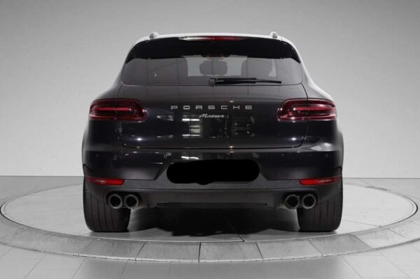 Porsche Macan – Image 4
