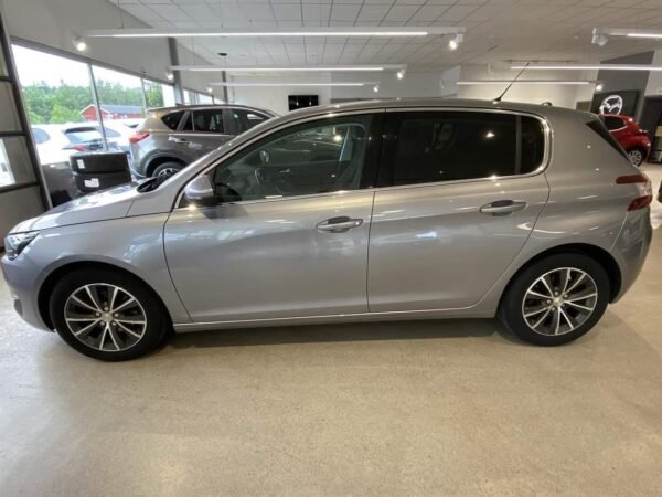 Peugeot 308 – Image 4