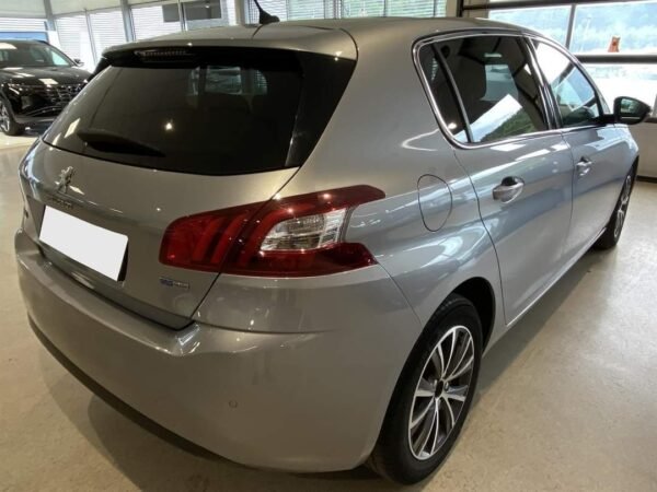 Peugeot 308 – Image 9