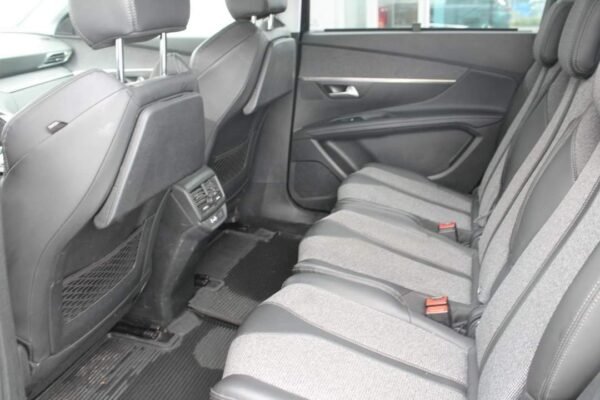 Peugeot 5008 – Image 8