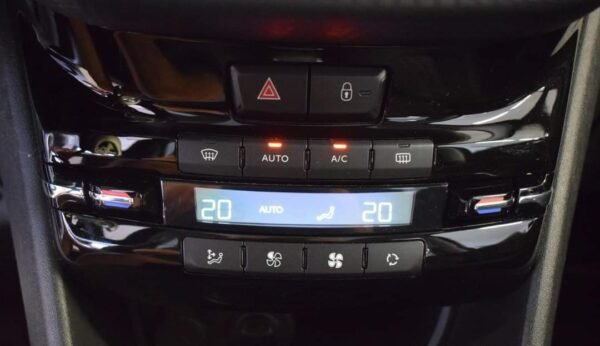 Peugeot 2008 – Image 7