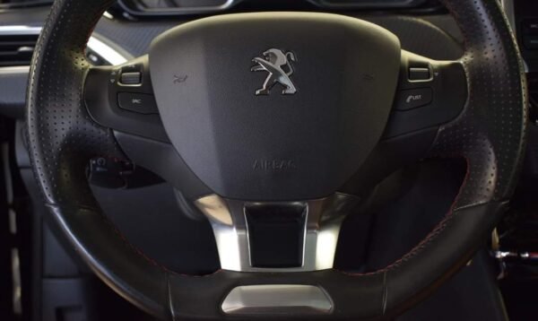 Peugeot 2008 – Image 30
