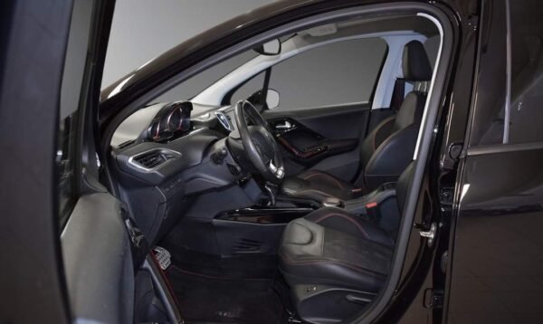 Peugeot 2008 – Image 31
