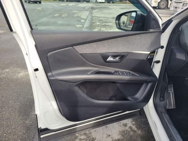 Peugeot 3008 – Image 18