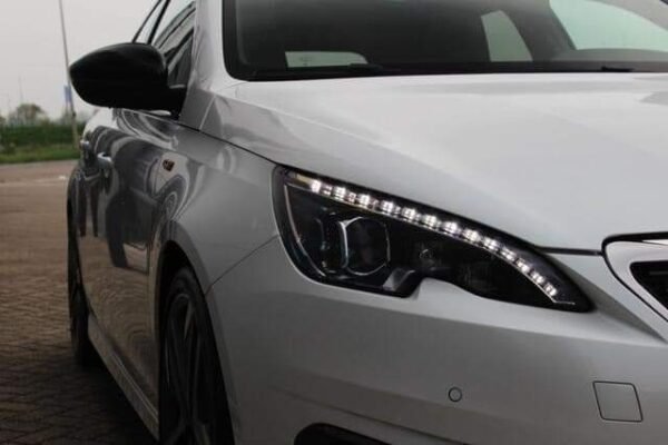 Peugeot 308 – Image 10