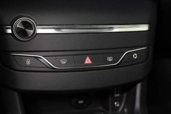 Peugeot 308 – Image 12