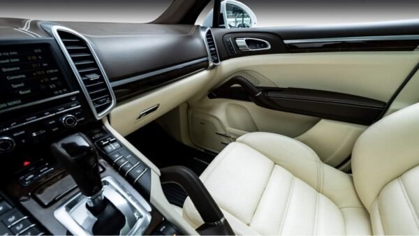 Porsche Cayenne Diesel – Image 33