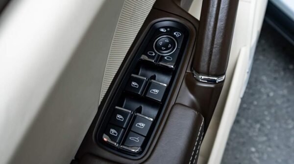 Porsche Cayenne Diesel – Image 32