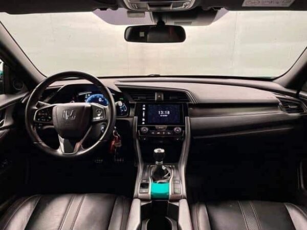 Honda Civic 5DR – Image 14