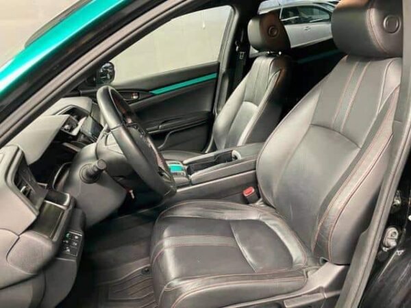 Honda Civic 5DR – Image 18