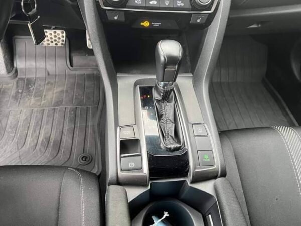 Honda Civic – Image 14