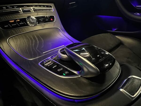 Mercedes Benz Classe E 200 – Image 29