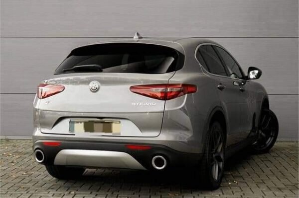 Alfa Romeo Stelvio – Image 3
