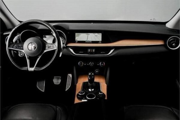Alfa Romeo Stelvio – Image 7
