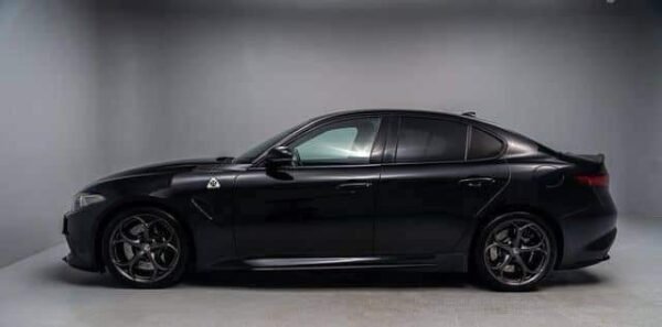 Alfa Romeo Giulia Quadrifoglio – Image 10