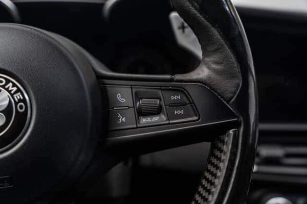 Alfa Romeo Giulia Quadrifoglio – Image 17