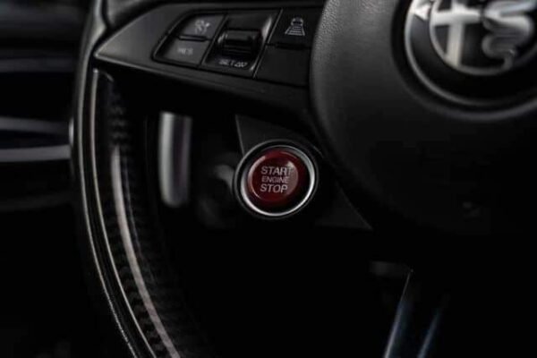 Alfa Romeo Giulia Quadrifoglio – Image 23