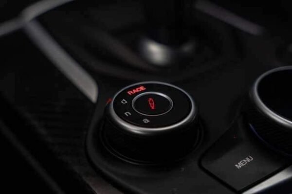 Alfa Romeo Giulia Quadrifoglio – Image 27
