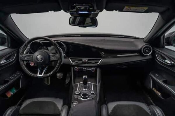 Alfa Romeo Giulia Quadrifoglio – Image 37