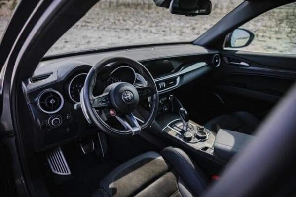 Alfa Romeo Stelvio – Image 6